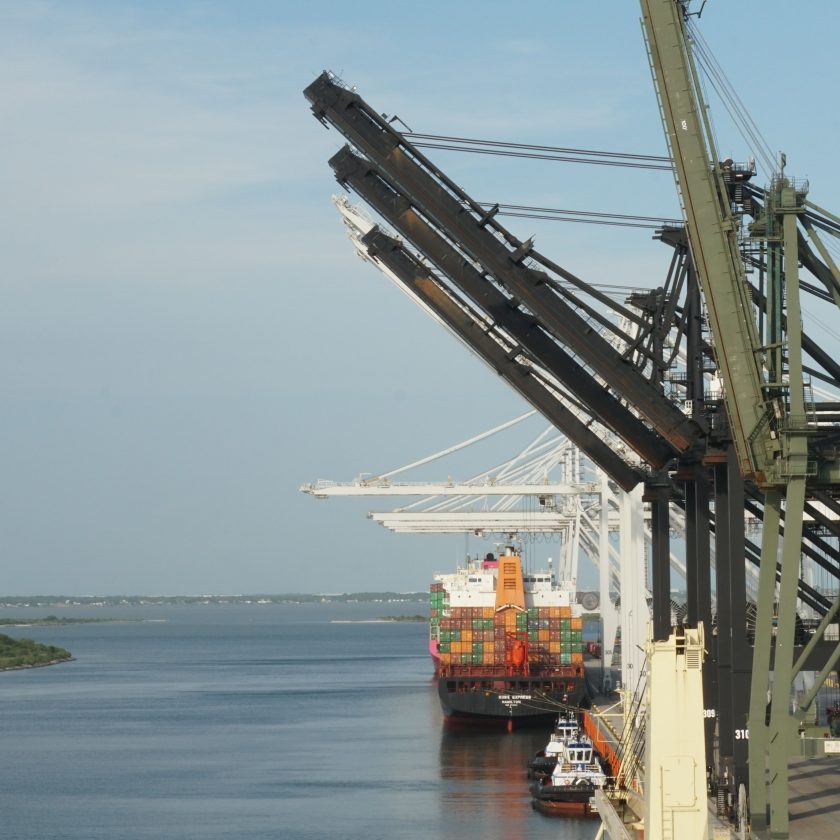 Port Houston unveils arrival of hybrid RTGs for Barbours Cut Terminal