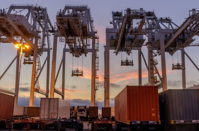 Consumer spending boosts Port of Oakland's container volumes