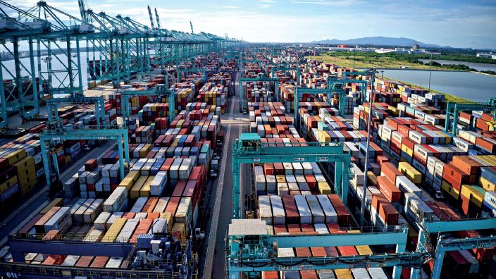 More ASEAN ports becoming greener and smarter